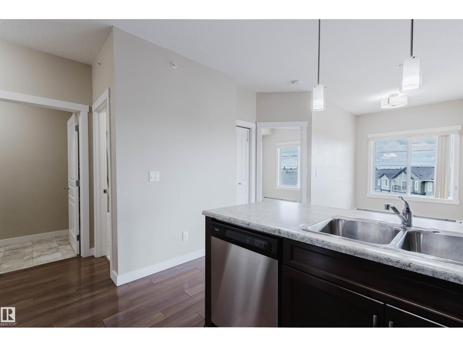 #402 3670 139 AV NW — photo 12