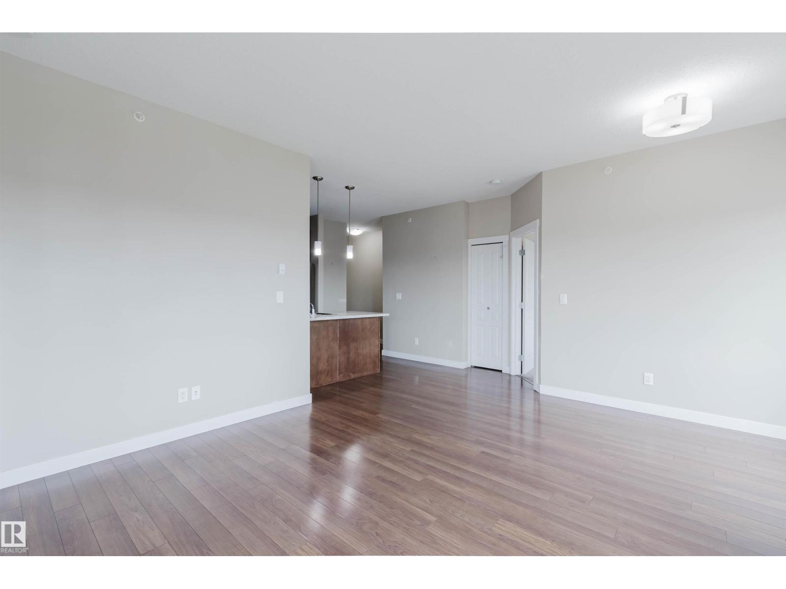 #402 3670 139 AV NW — photo 16