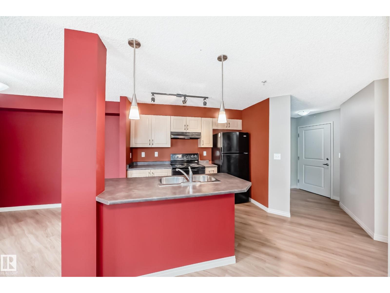 #211 11441 ELLERSLIE RD SW - photo 3