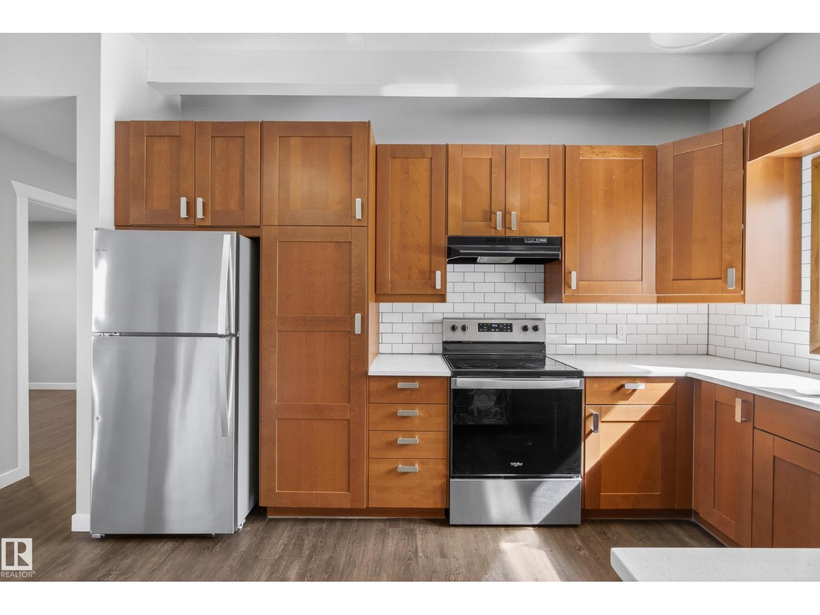 9043 52 ST NW - photo 5