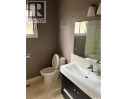 Kitchen - 1929 Quebec Street, Regina, SK S4P1J8 Photo 6