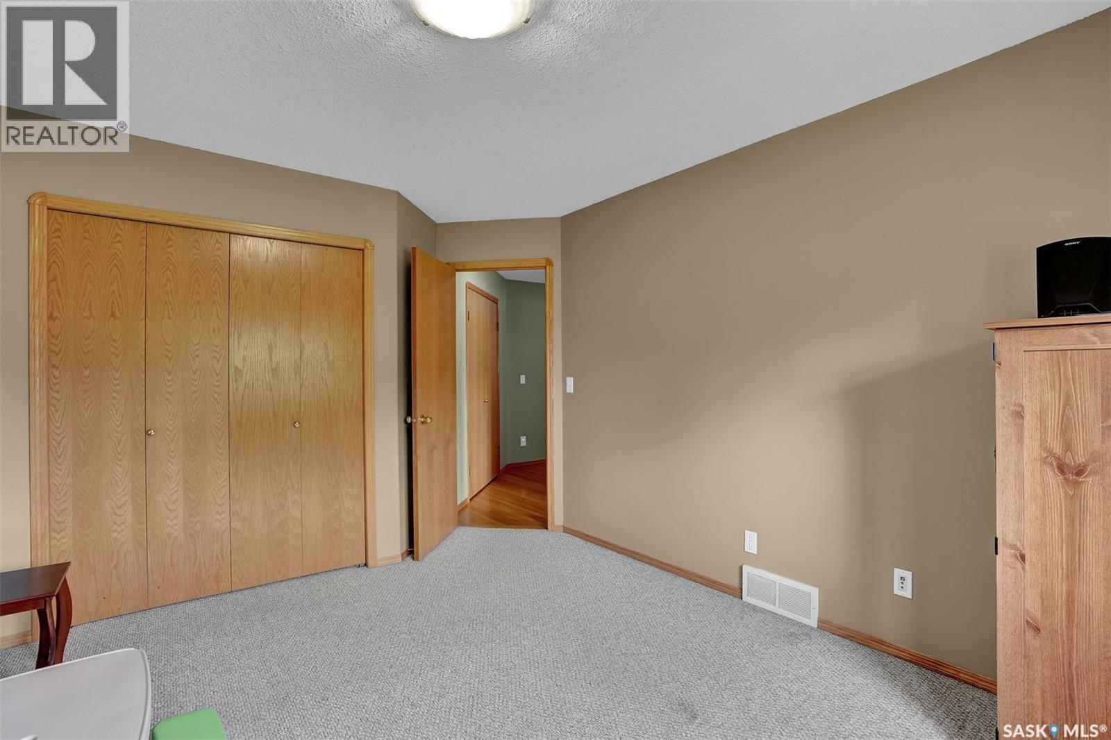 33 Lott ROAD — photo 23