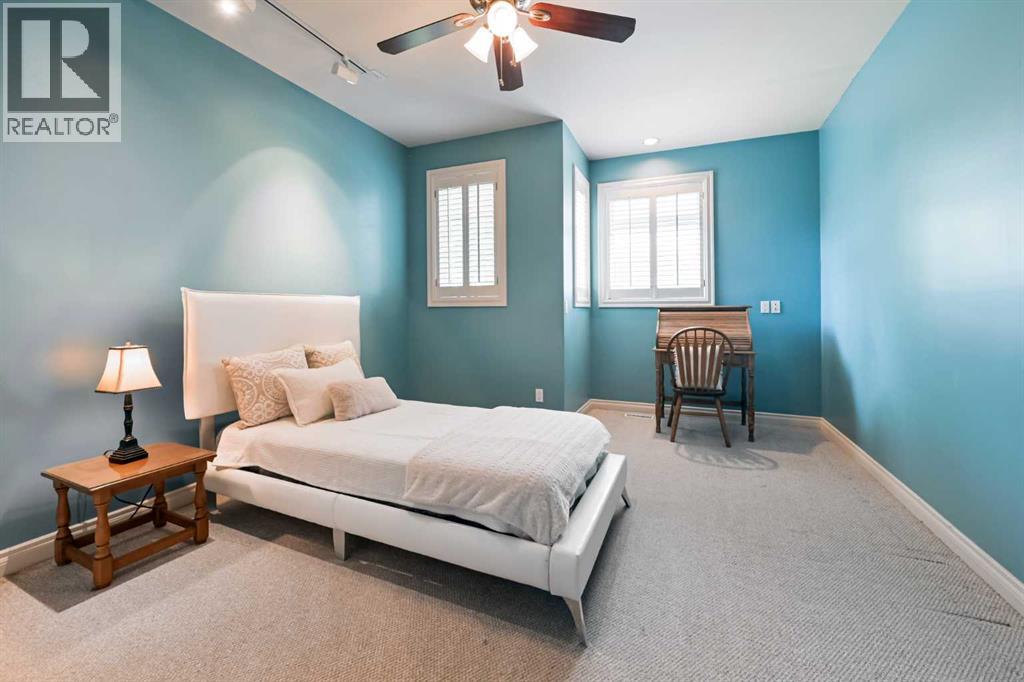 3608 2 Street SW — photo 24