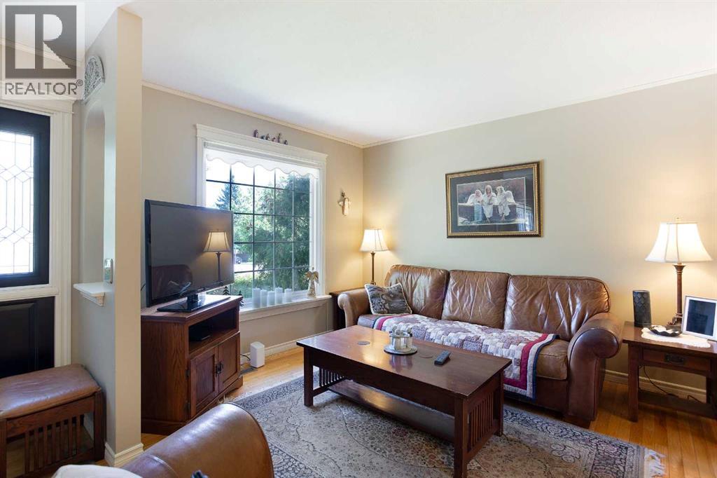 108 Silver Springs Drive NW — photo 9