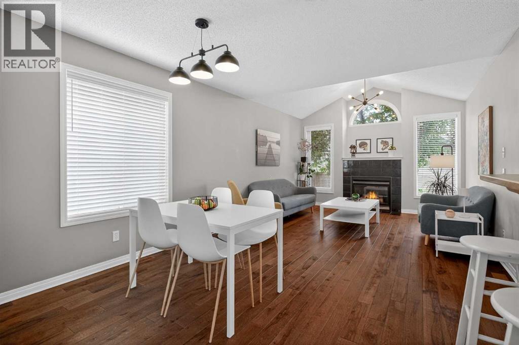 33 Prestwick Rise SE — photo 9