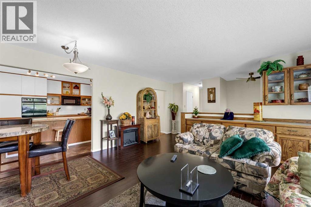 409 4 Street NW - photo 5