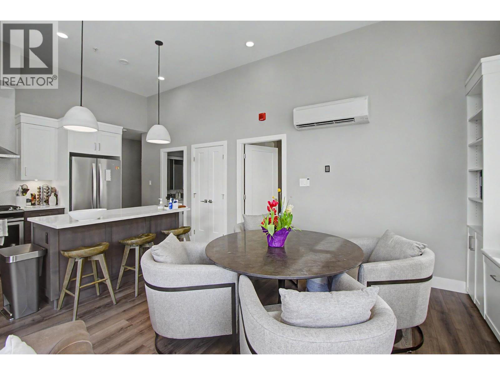 #409 1087 6TH AVENUE - 9