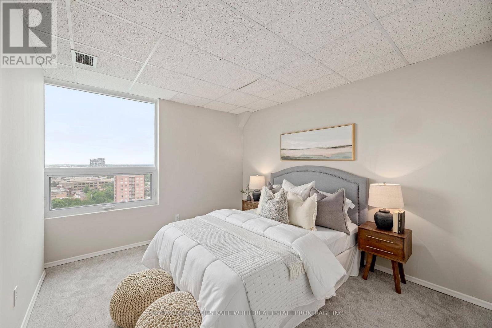 #1901 389 DUNDAS STREET - 14