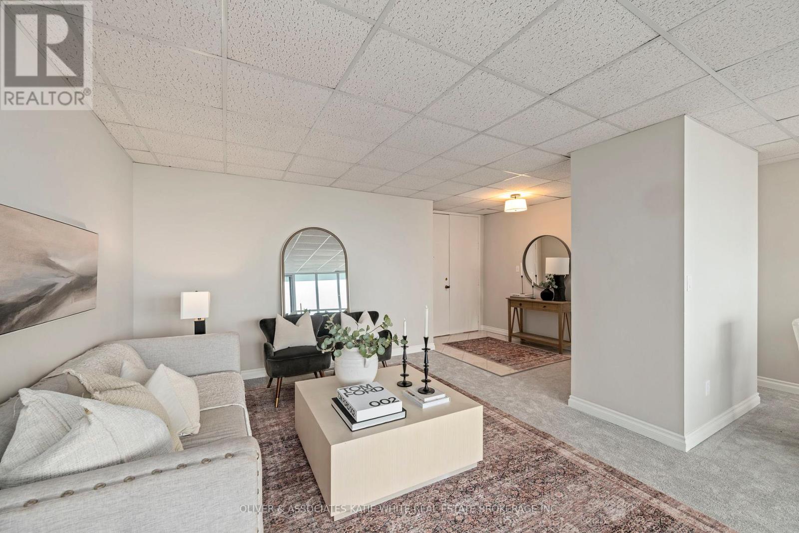 #1901 389 DUNDAS STREET - 17