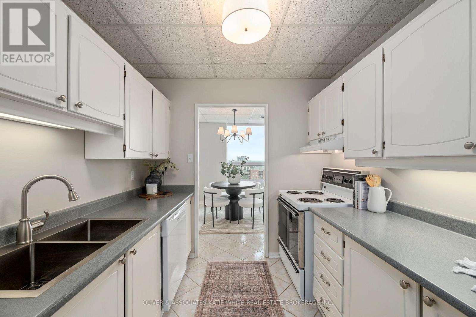 #1901 389 DUNDAS STREET - 8