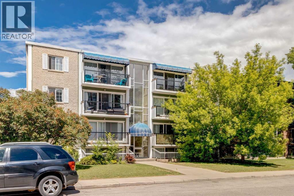 102, 126 24 Avenue SW - photo 2