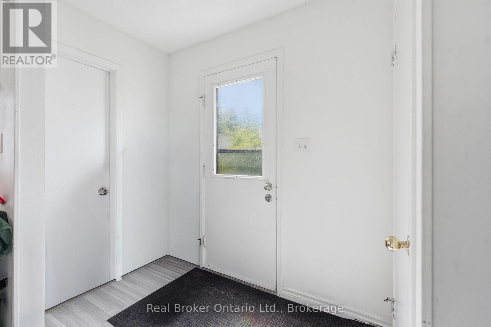 126 DINISON CRESCENT - Image 14
