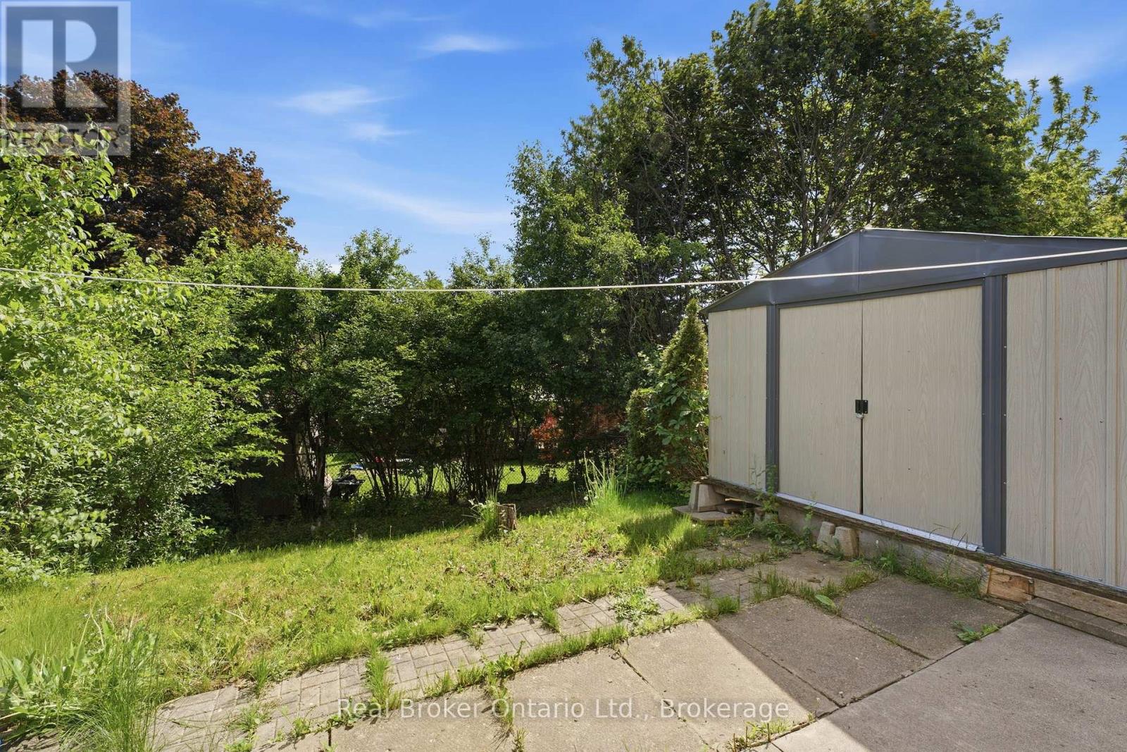 126 DINISON CRESCENT - Image 4