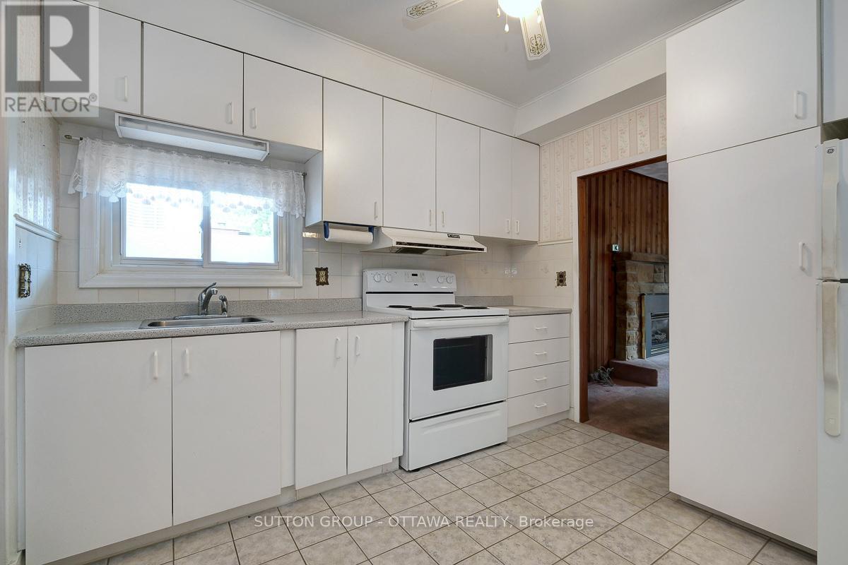 2 Bed, 2 Bath House for Sale in Ottawa – 442 WENTWORTH AVENUE, Ottawa – MLS# X13431246 - Image 13