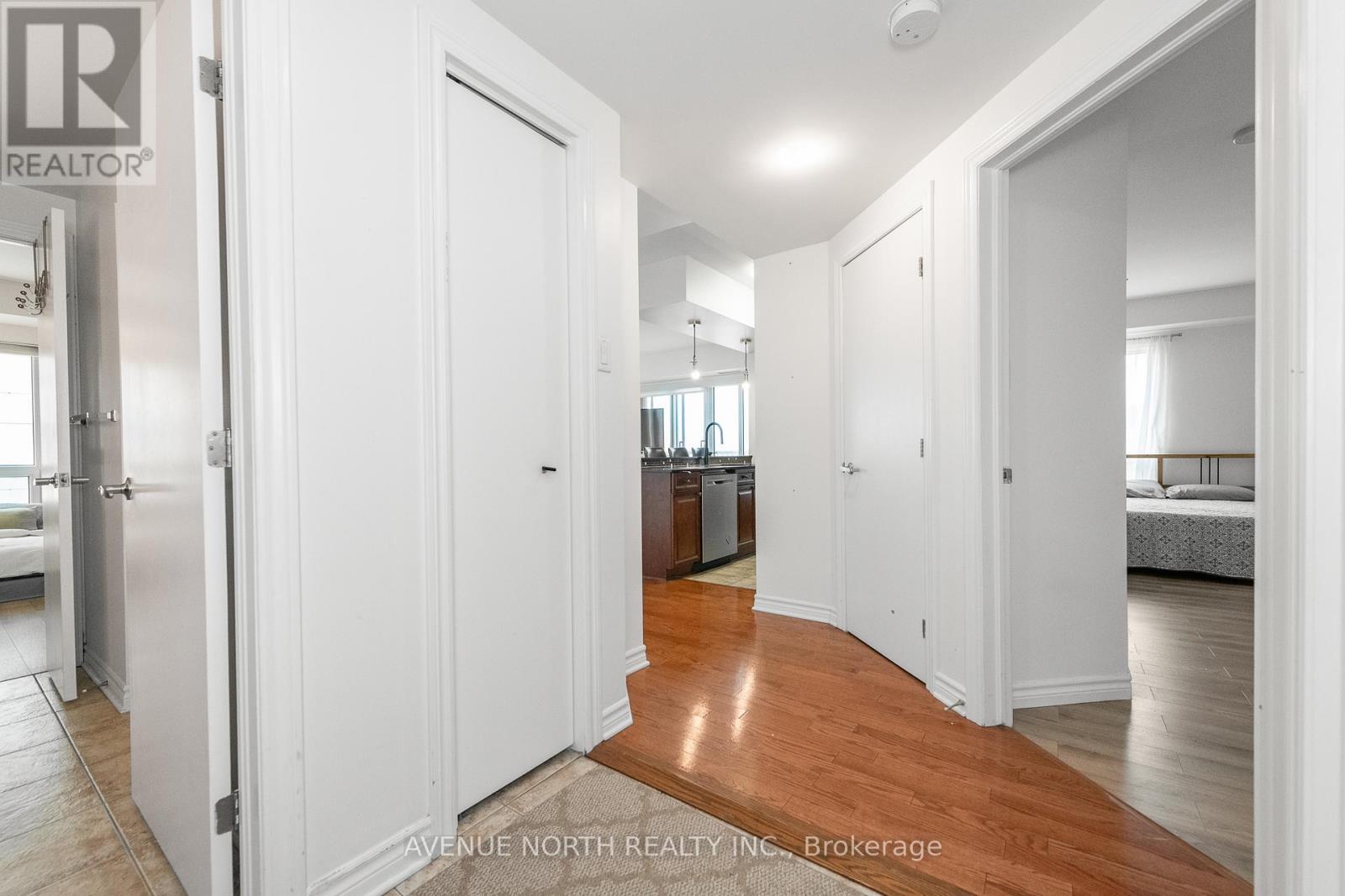 2 Bed, 2 Bath Apartment for Sale in Ottawa – 912 – 200 RIDEAU STREET, Ottawa – MLS# X13431322 - Image 7