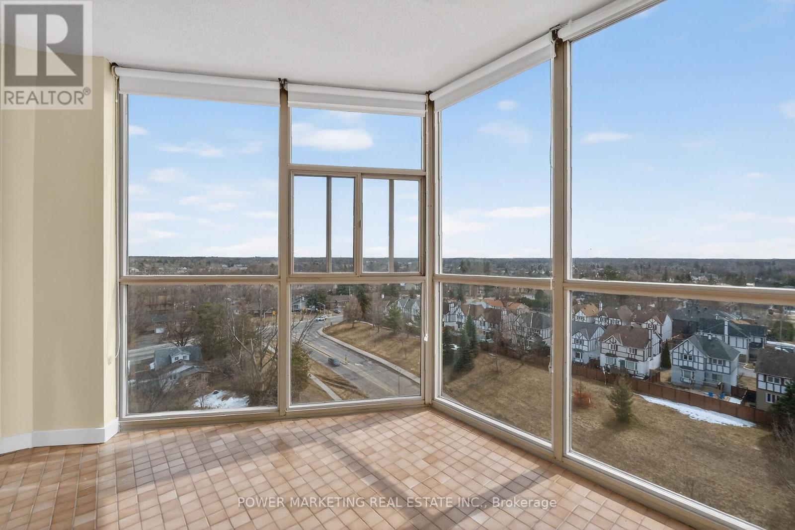 2 Bed, 2 Bath House for Sale in Ottawa – 1204 – 2760 CAROUSEL CRESCENT, Ottawa – MLS# X13431440 - Image 13