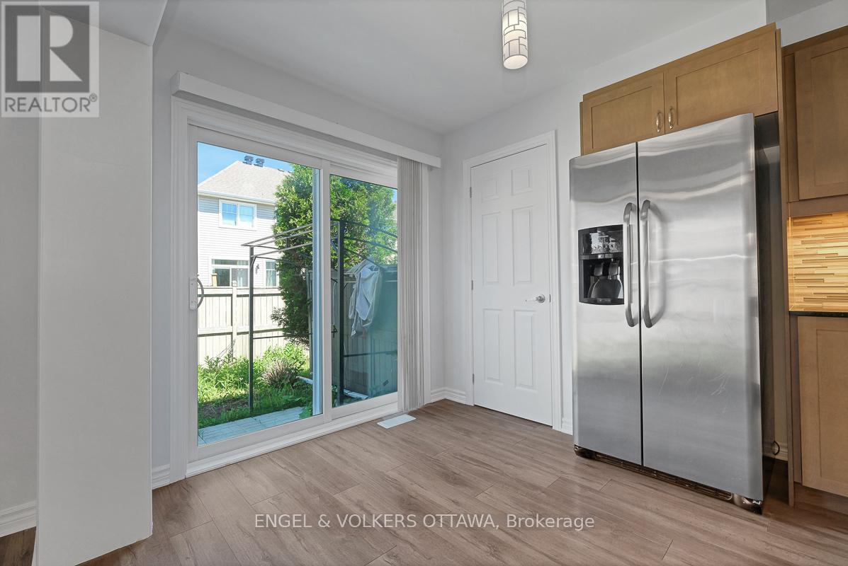 3 Bed, 4 Bath House for Sale in Ottawa – 308 SONG SPARROW STREET W, Ottawa – MLS# X13431564 - Image 19