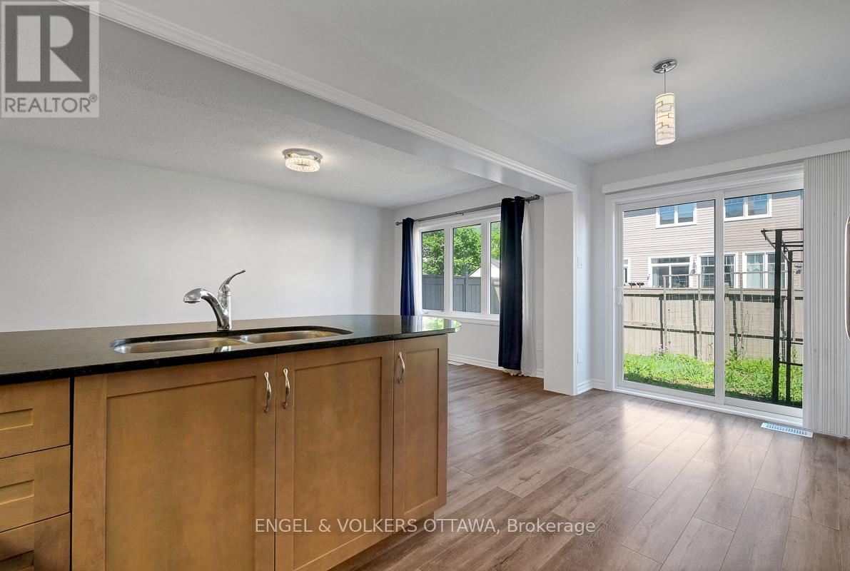 3 Bed, 4 Bath House for Sale in Ottawa – 308 SONG SPARROW STREET W, Ottawa – MLS# X13431564 - Image 23