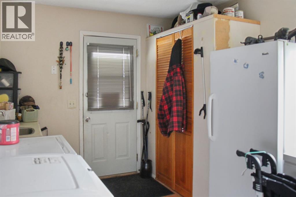 14144 Township Road 422 — photo 21