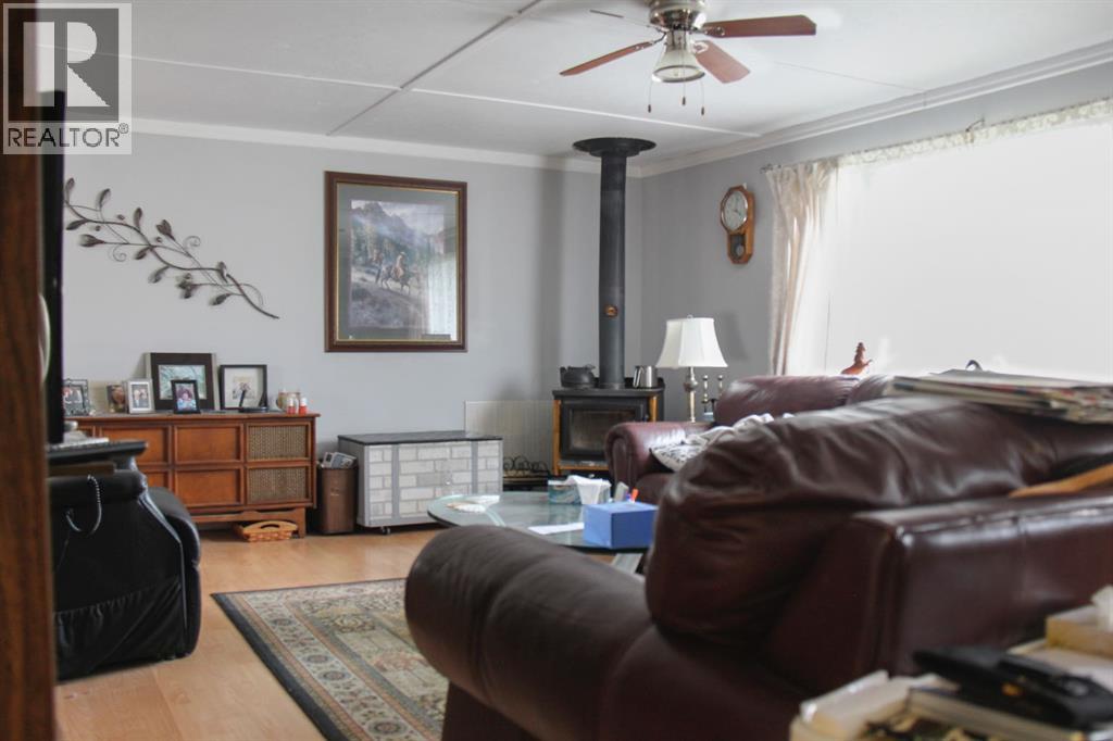 14144 Township Road 422 — photo 30