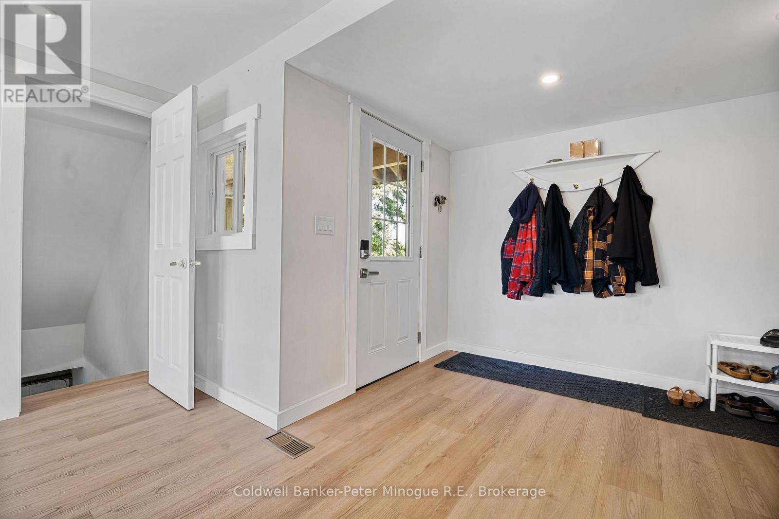 381 WASING ROAD - 36