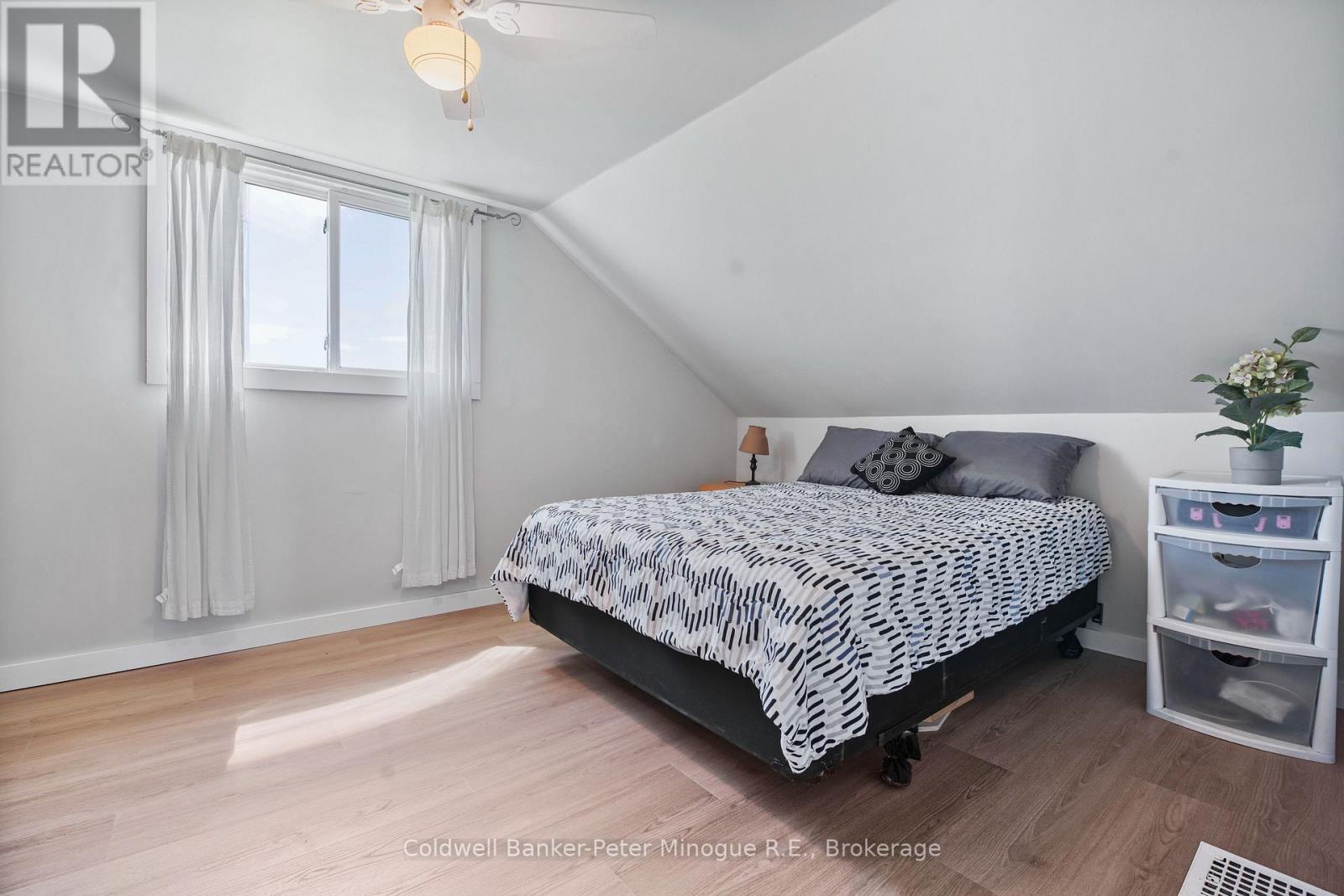 381 WASING ROAD - 8