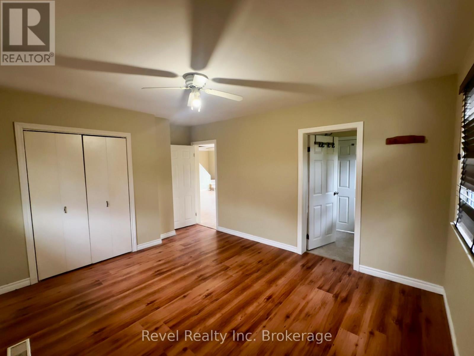 8 TRAILAINE ROAD - 10
