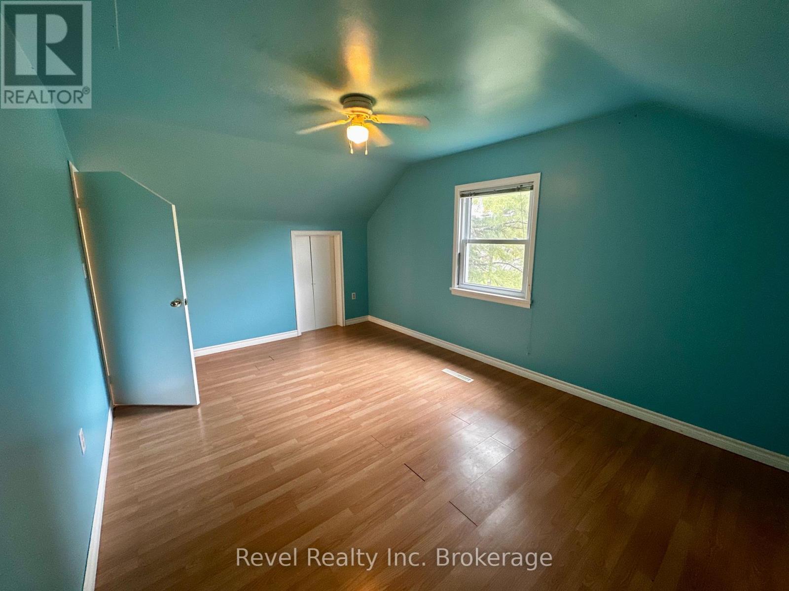 8 TRAILAINE ROAD - 18
