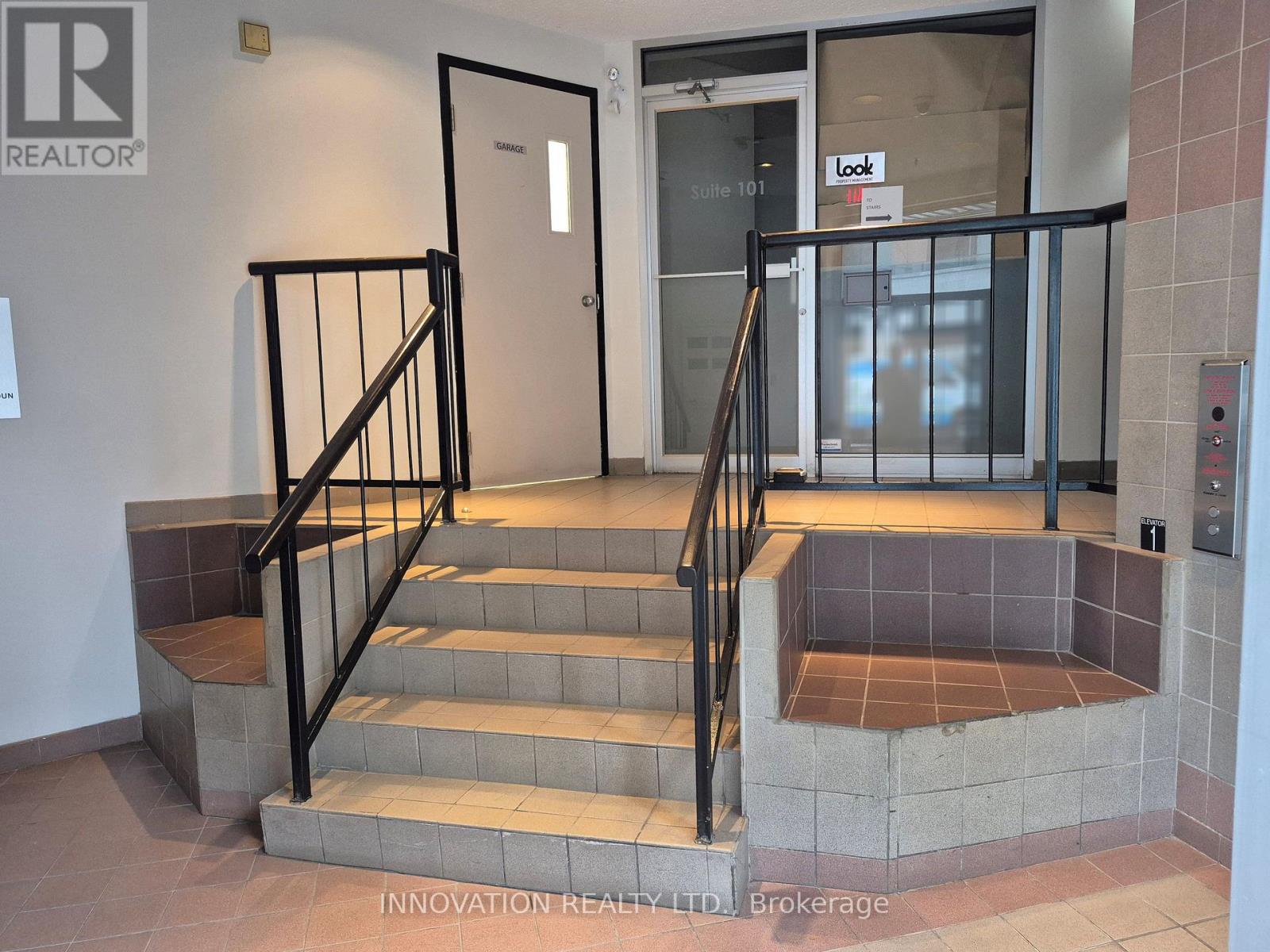 Office for Rent in Ottawa – 101 – 11 ROSEMOUNT AVENUE, Ottawa – MLS# X13416424 - Image 3