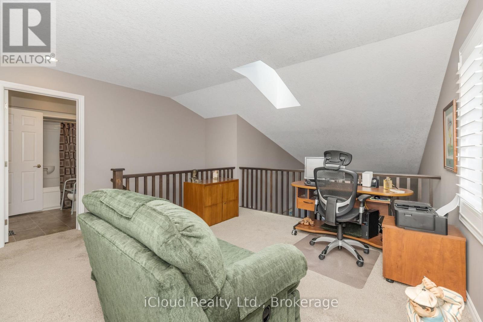 #238 50 GALT ROAD - 31