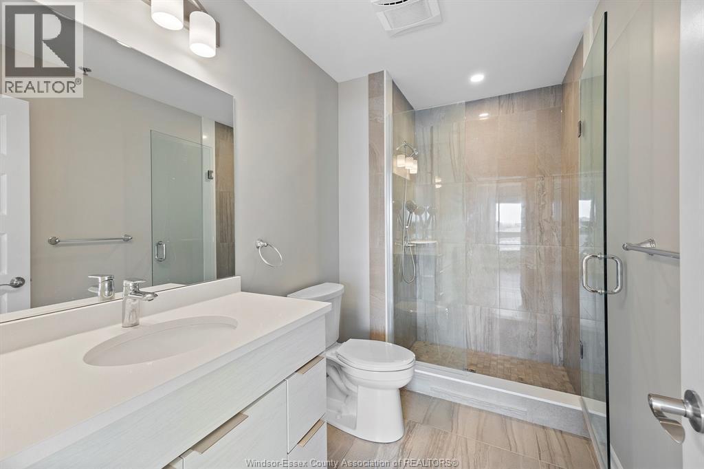#201 728 BROWNSTONE DRIVE - 13