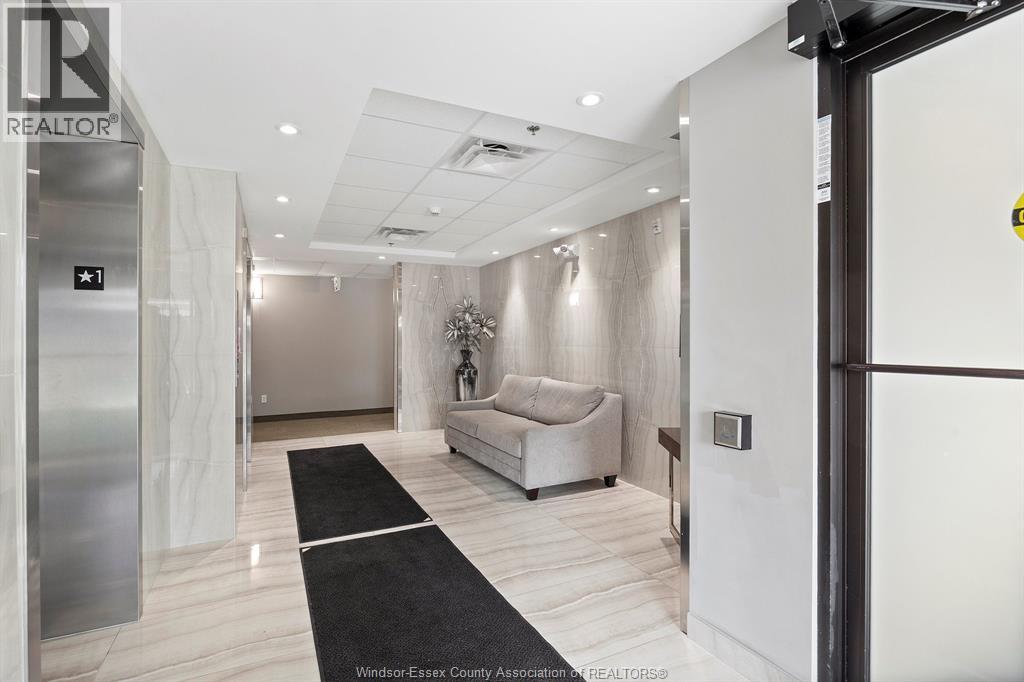 #201 728 BROWNSTONE DRIVE - 19