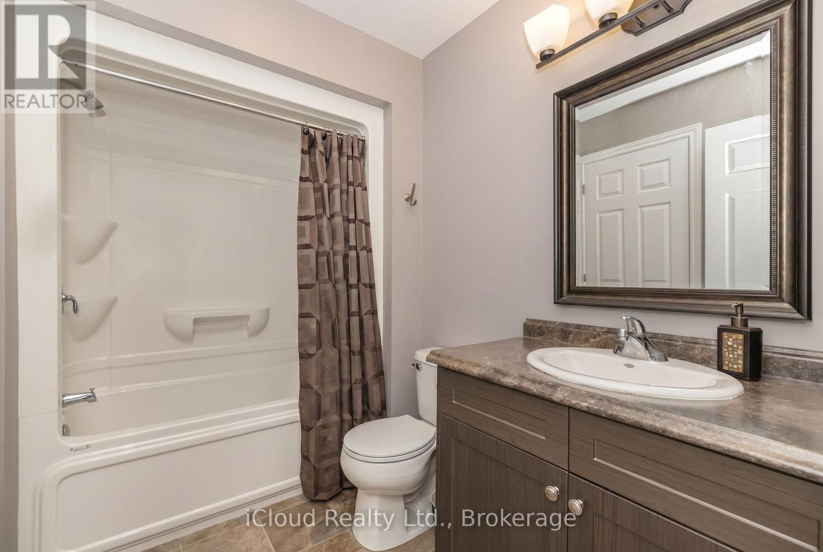 #238 50 GALT ROAD - 33
