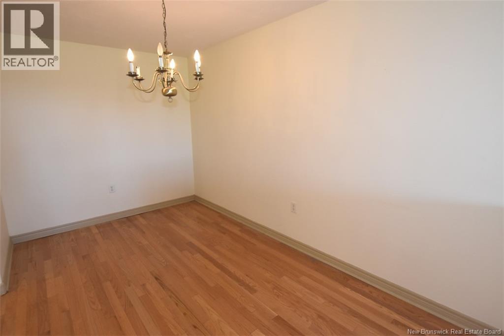 #412 1 Golf Greens Lane - 14