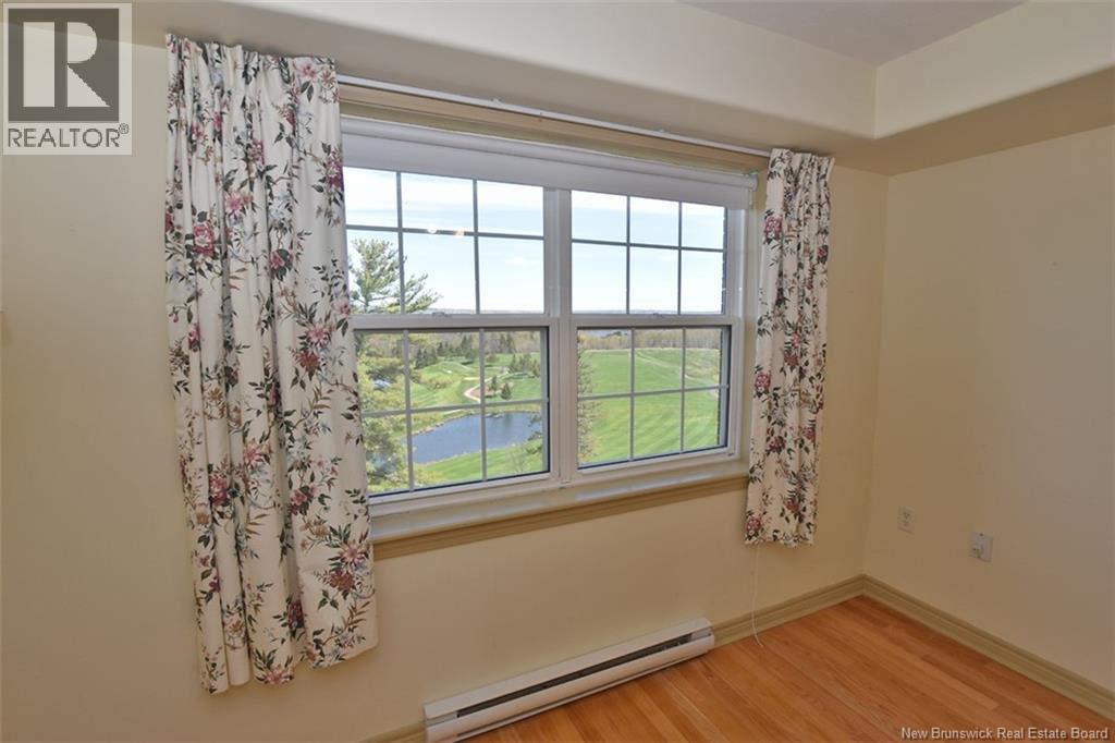#412 1 Golf Greens Lane - 27