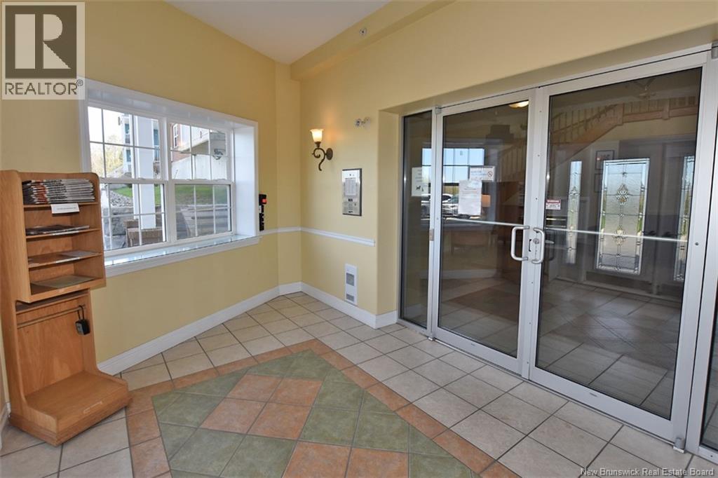 #412 1 Golf Greens Lane - 38