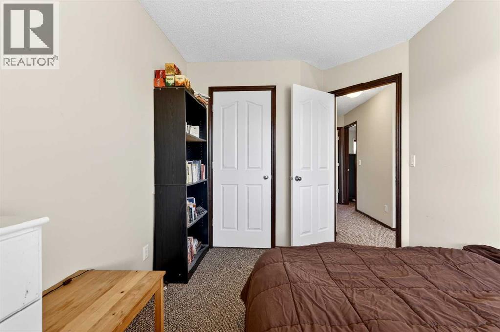 490 New Brighton Drive SE — photo 31
