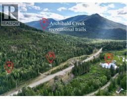 5105 3 Highway, Salmo, BC V0G1Z0 Photo 14