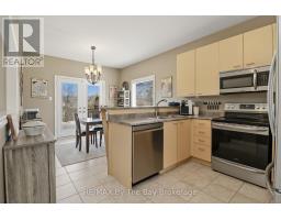 18 Maple Drive, Wasaga Beach, ON L9Z0A7 Photo 16