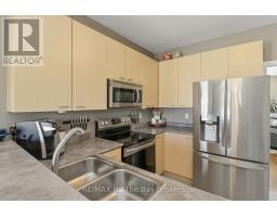 18 Maple Drive, Wasaga Beach, ON L9Z0A7 Photo 19