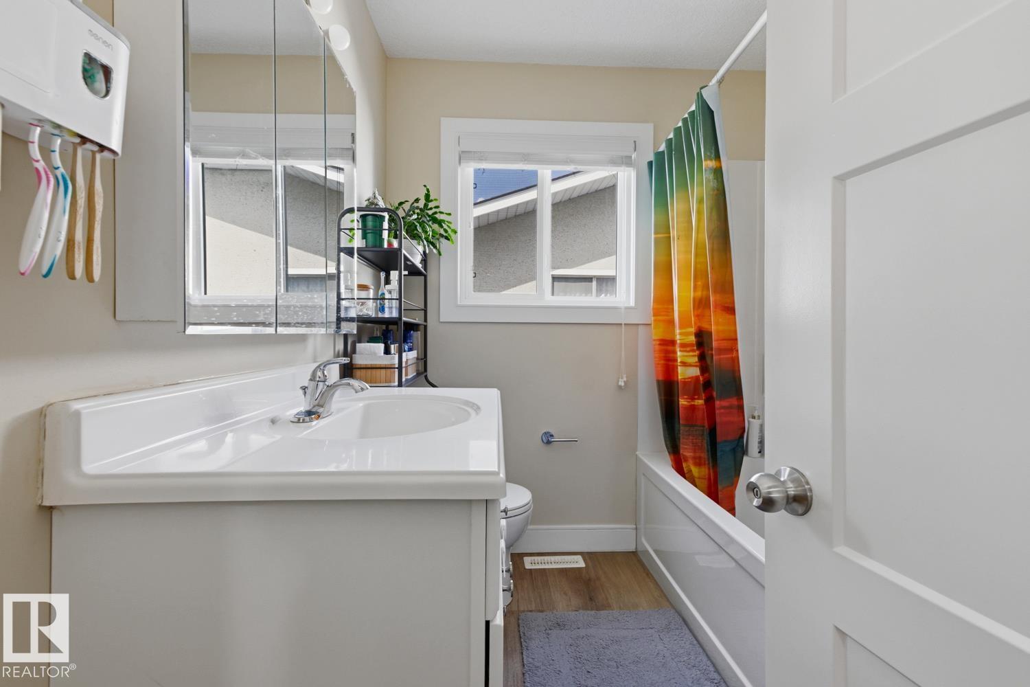 7807 132 AV NW — photo 21