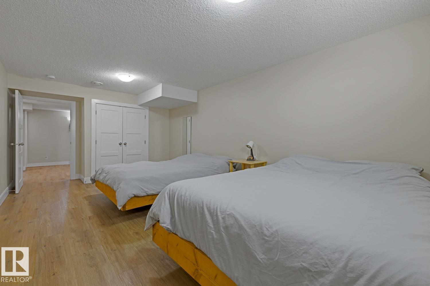 7807 132 AV NW — photo 34