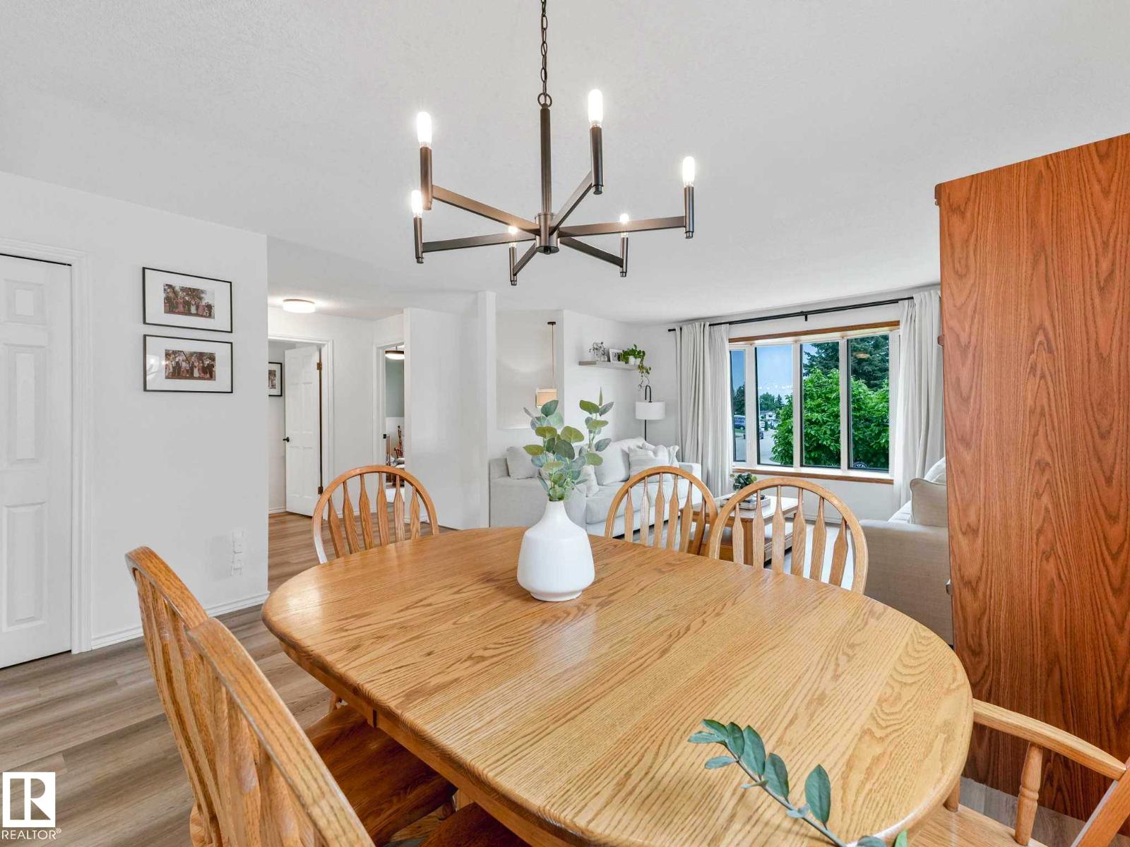 3904 35 AV NW — photo 10