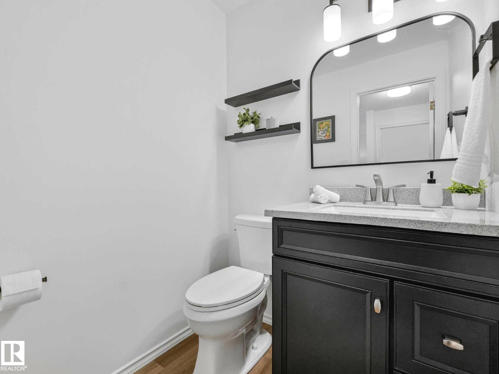 3904 35 AV NW — photo 18