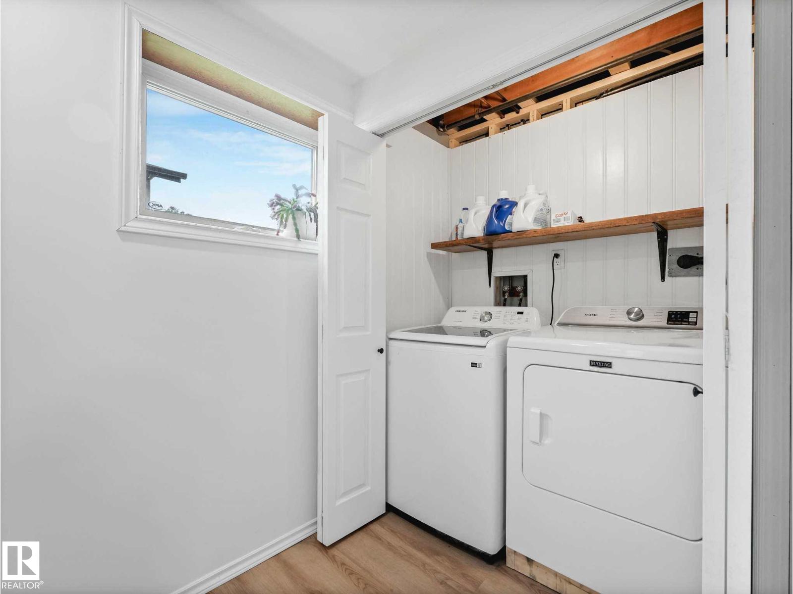 3904 35 AV NW — photo 48