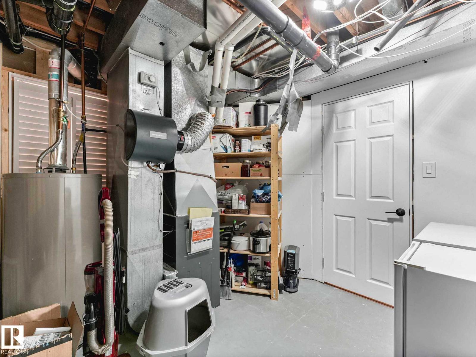 3904 35 AV NW — photo 50