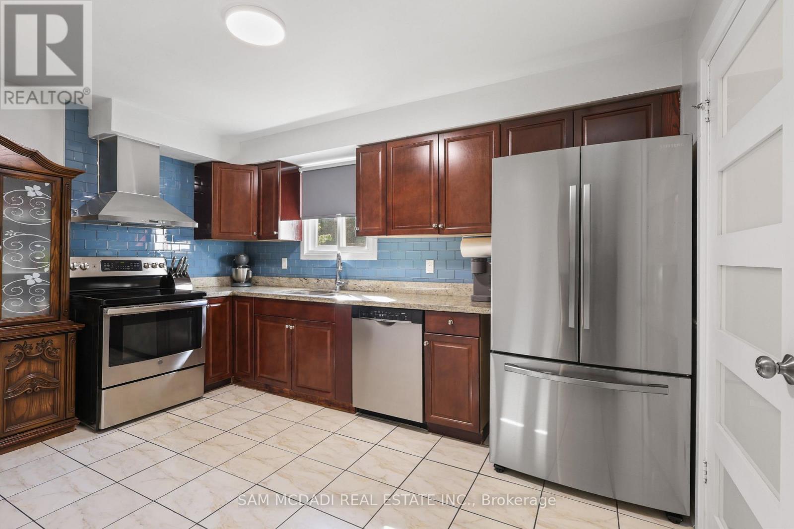 #45 3175 KIRWIN AVENUE - 14