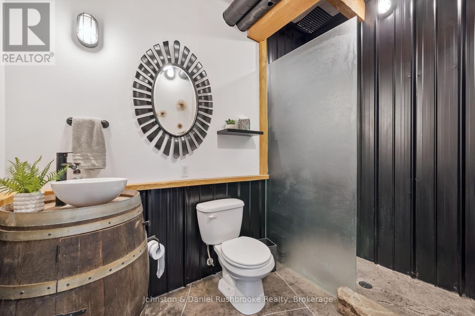 1105 ECHO BEACH ROAD - 20