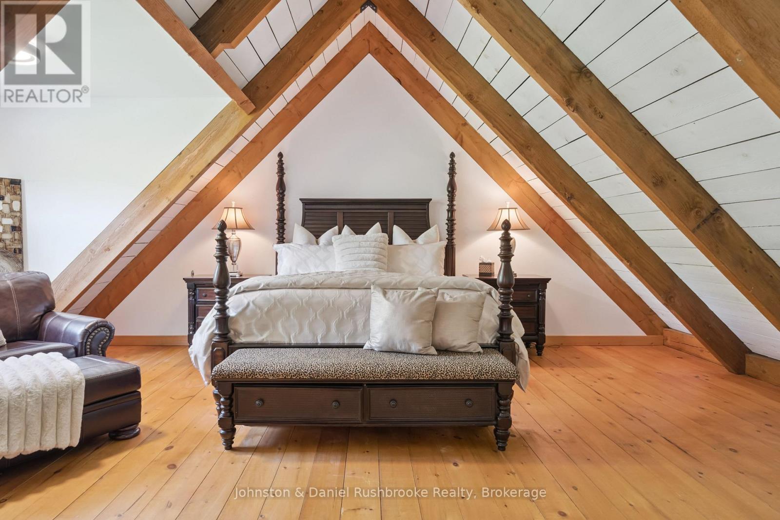 1105 ECHO BEACH ROAD - 22