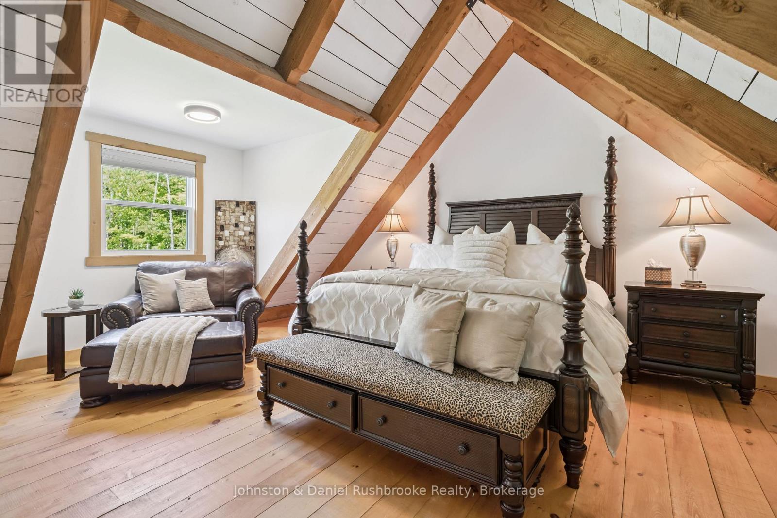 1105 ECHO BEACH ROAD - 23